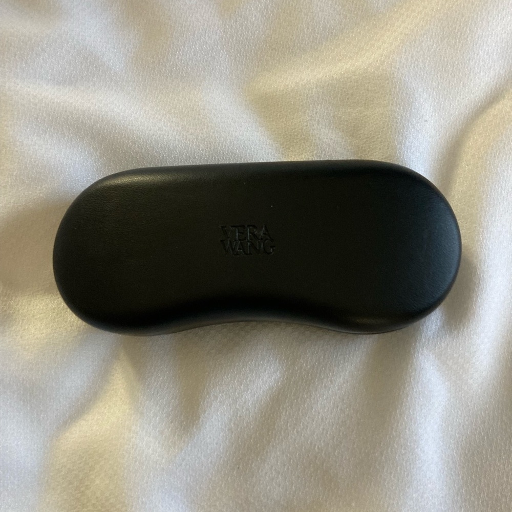 Vera Wang | Sunglasses Case or Eyeglasses Case